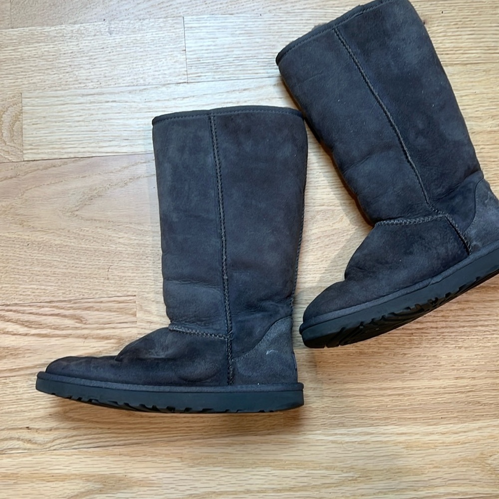 Ugg Classic Tall Grey Size 8